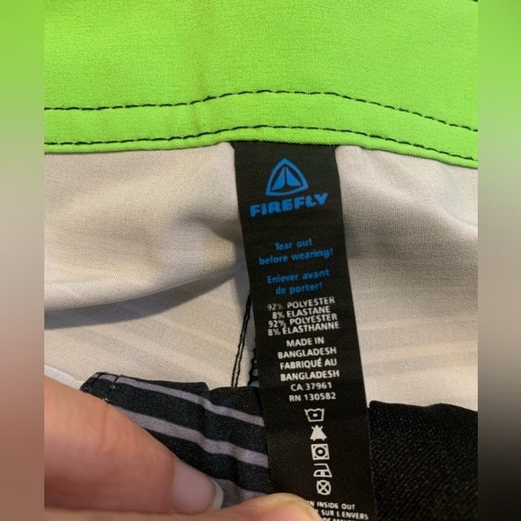 Firefly Youth Boys Striped Board Shorts Black/Grey/Green Size XL/TG - Picture 5 of 7